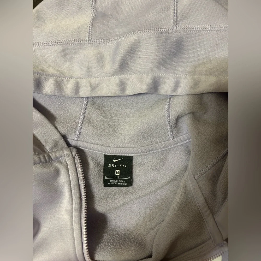 Nike‎ Therma-FIT Hoodie. Size M
